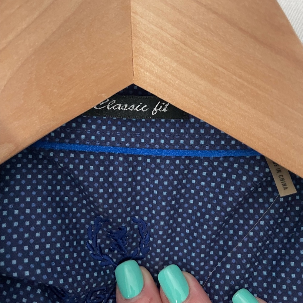 Bugatchi button down shirt - Picture 2 of 5